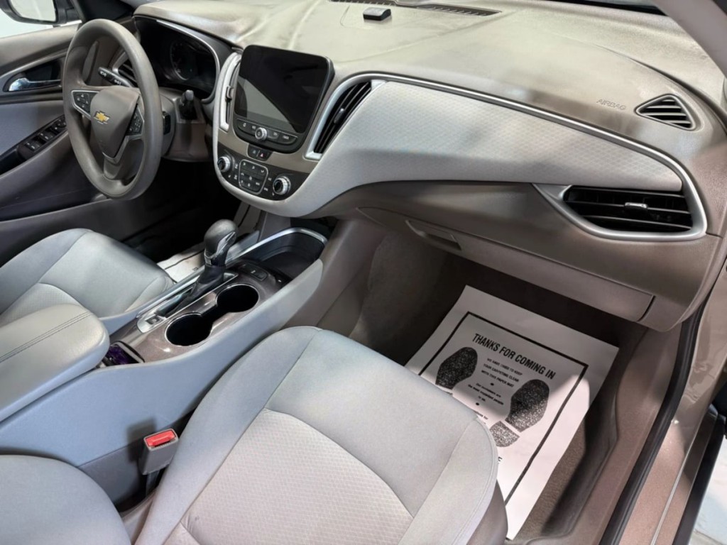 2022 Chevrolet Malibu Image 26