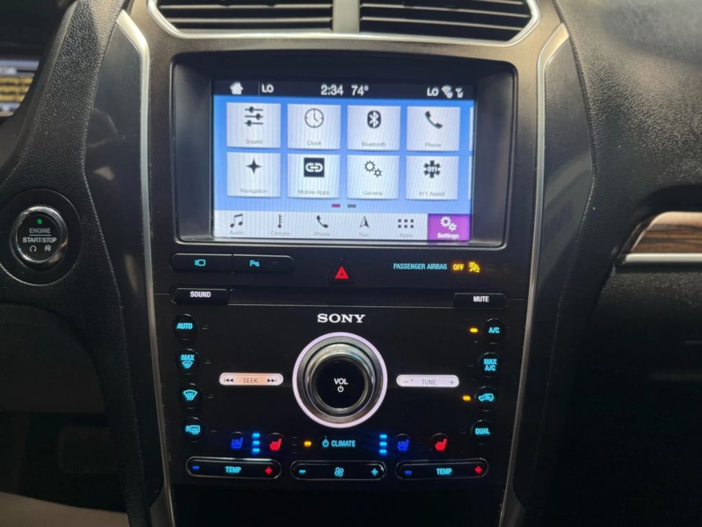 2019 Ford Explorer Image 16