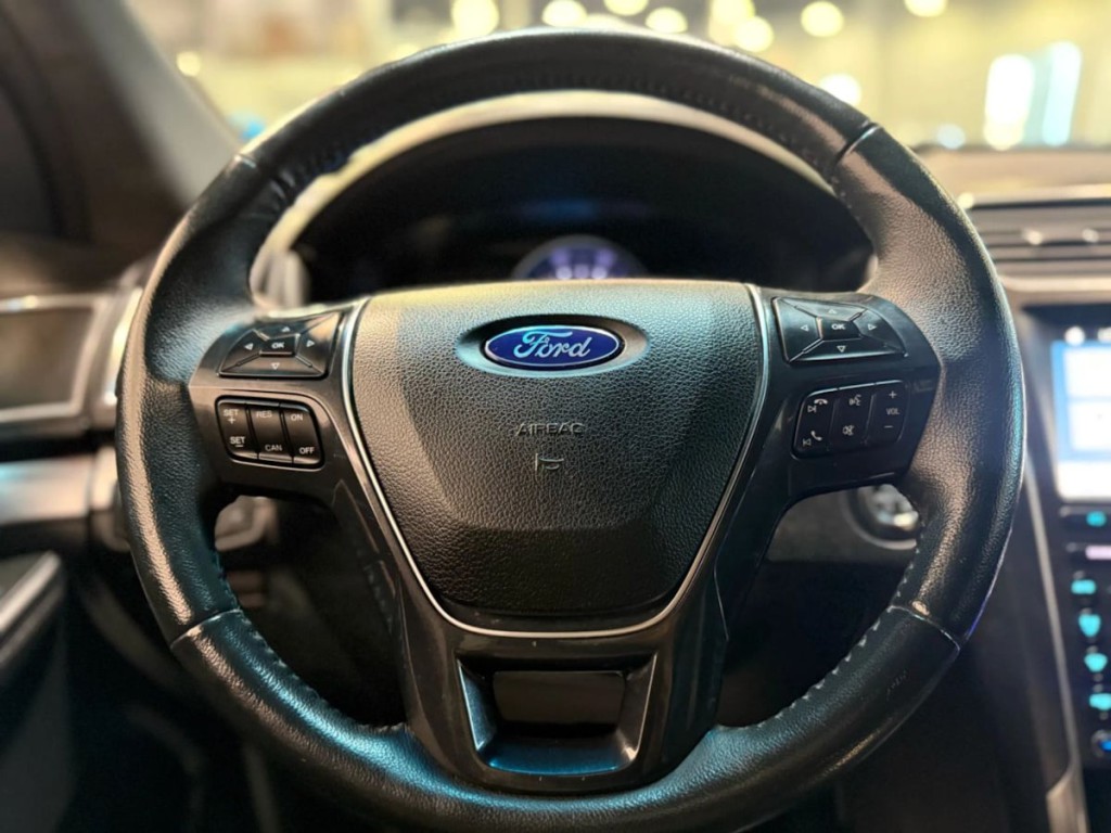 2019 Ford Explorer Image 18