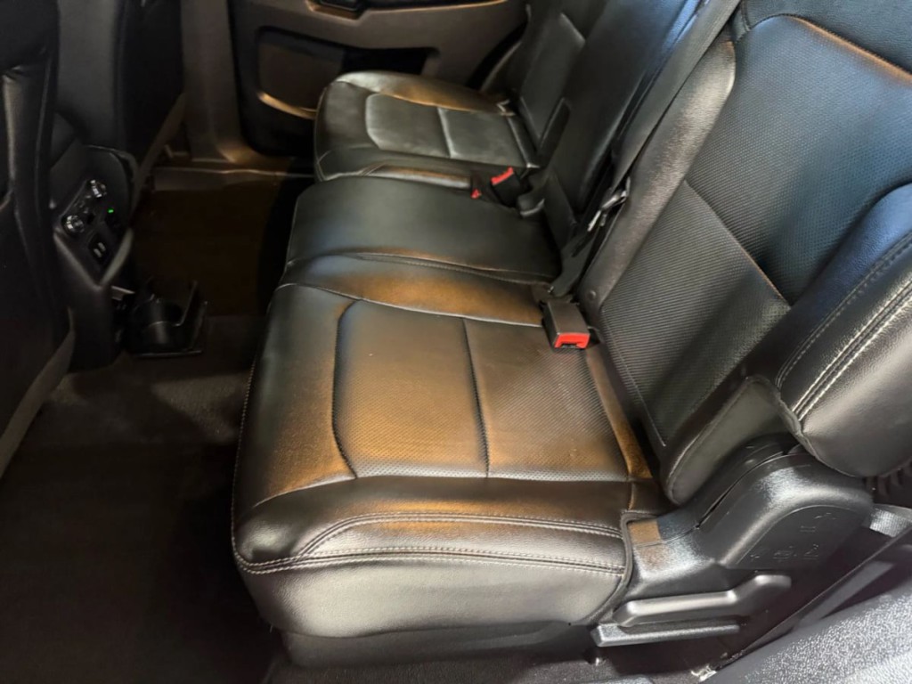2019 Ford Explorer Image 25