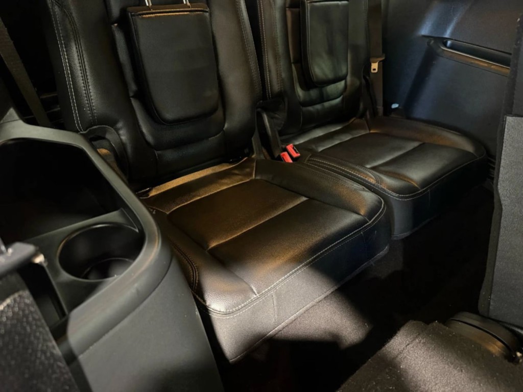 2019 Ford Explorer Image 34