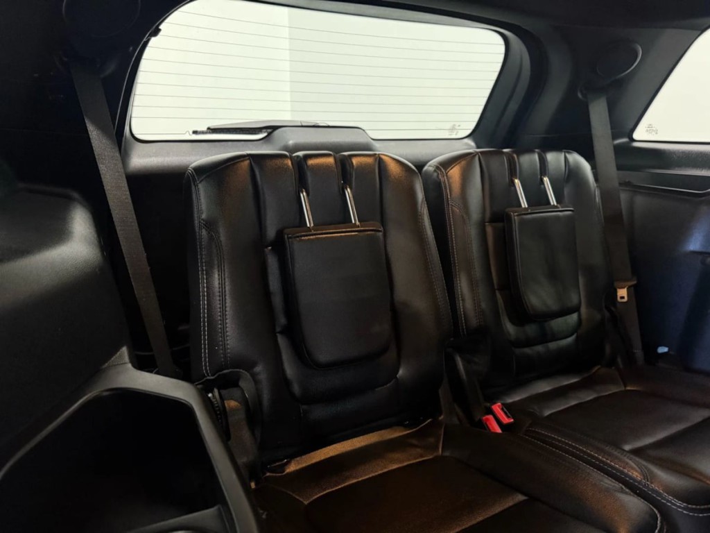 2019 Ford Explorer Image 35