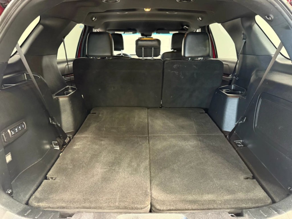 2019 Ford Explorer Image 37