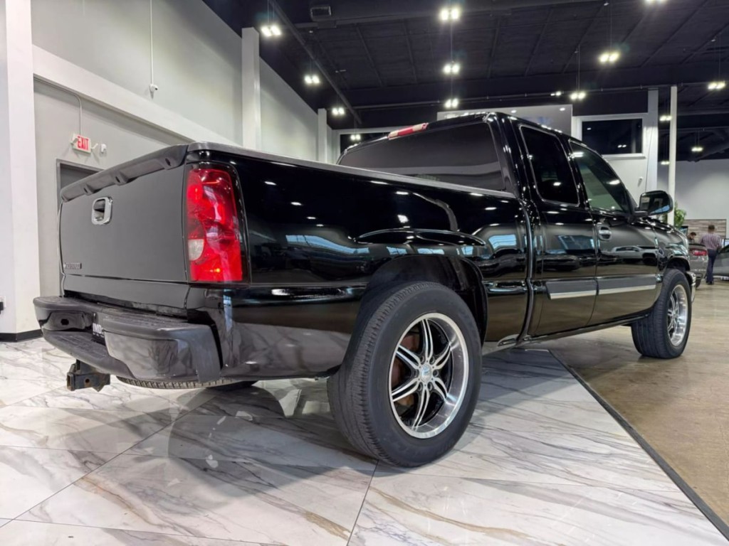 2007 Chevrolet Silverado 1500 Image 6