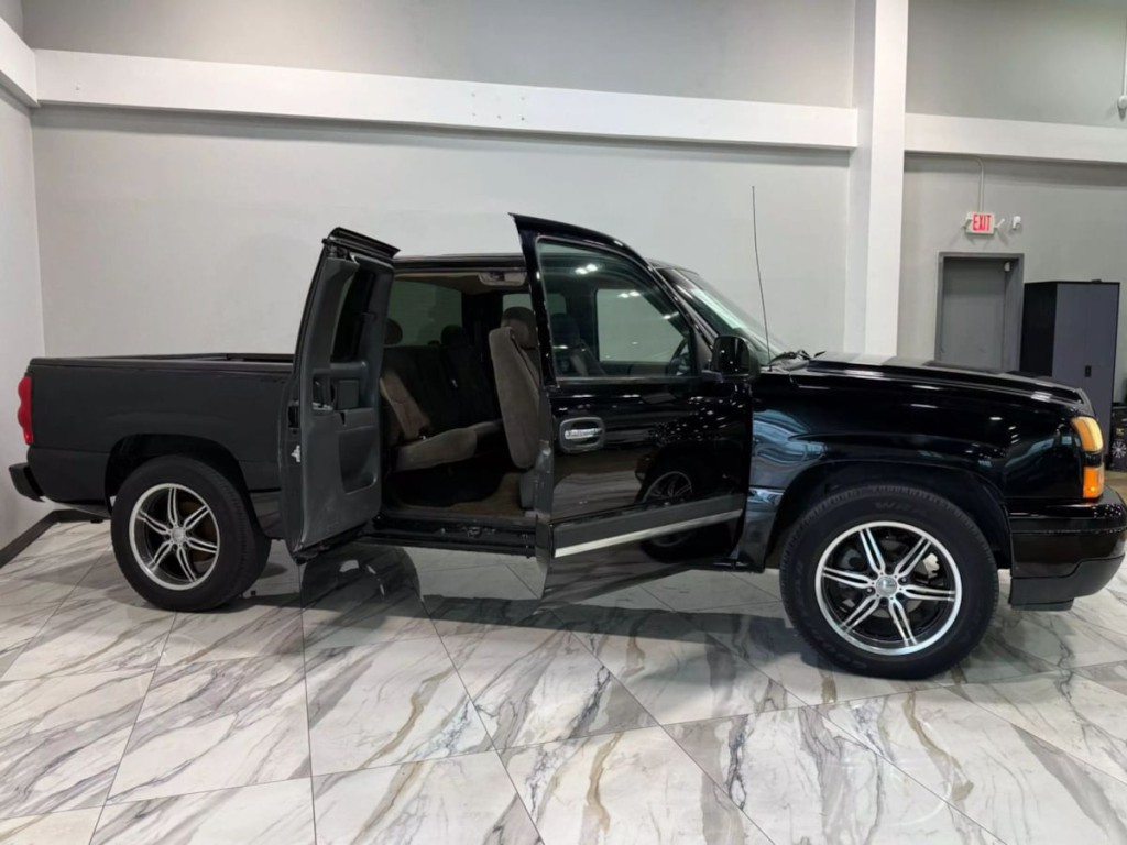 2007 Chevrolet Silverado 1500 Image 10