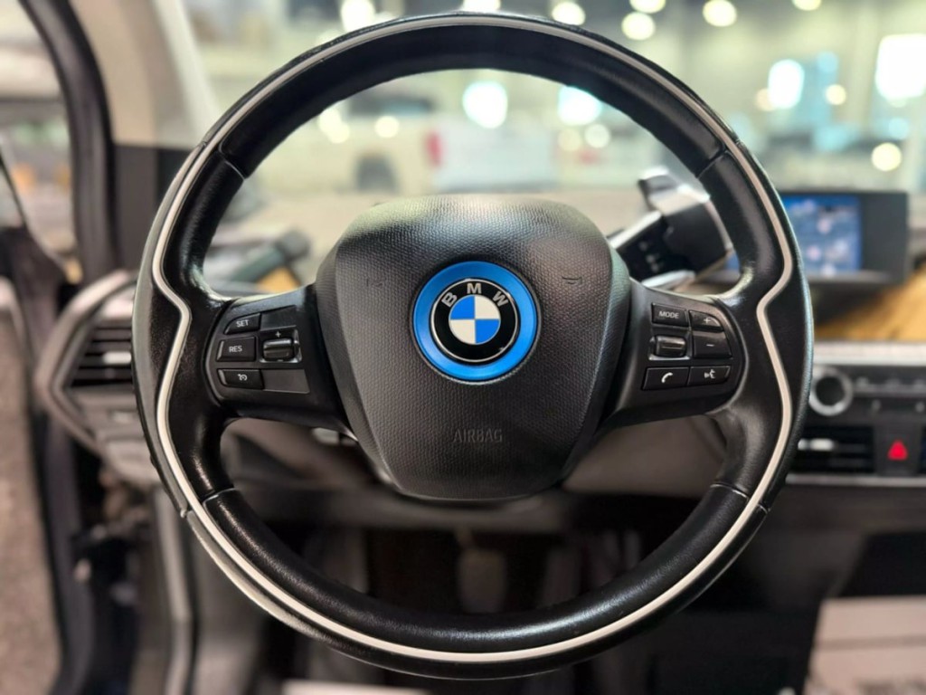 2015 BMW i3 Image 14