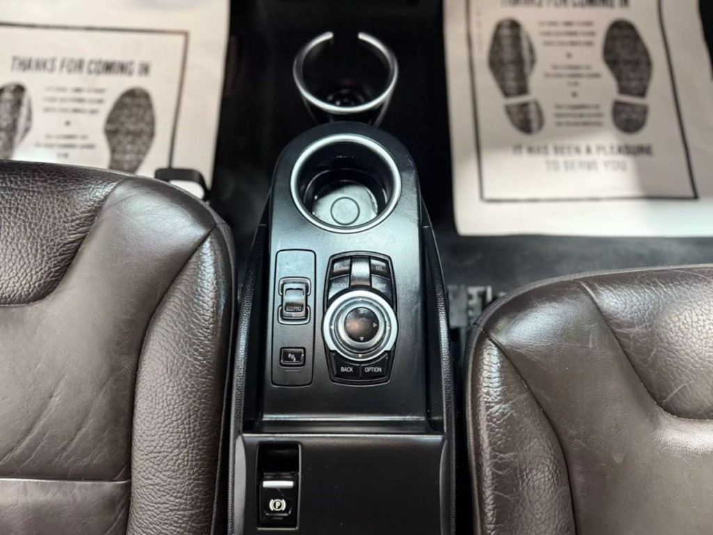 2015 BMW i3 Image 19