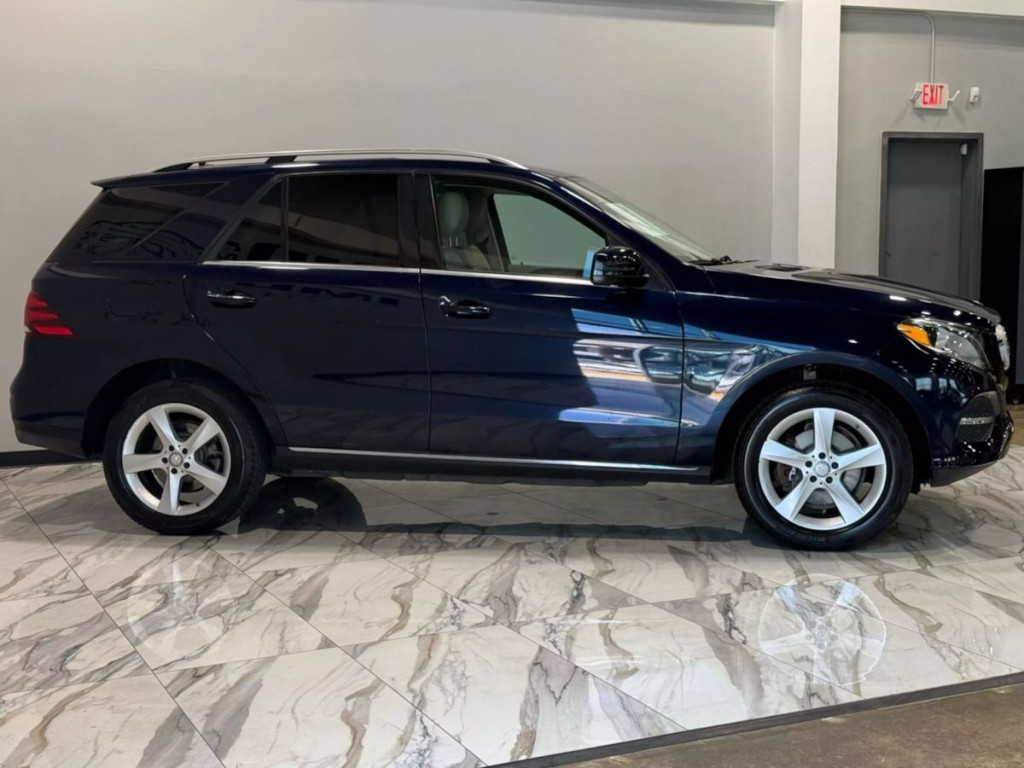 2016 Mercedes-Benz GLE-Class Image 5