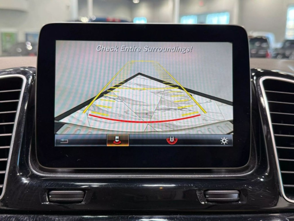 2016 Mercedes-Benz GLE-Class Image 21