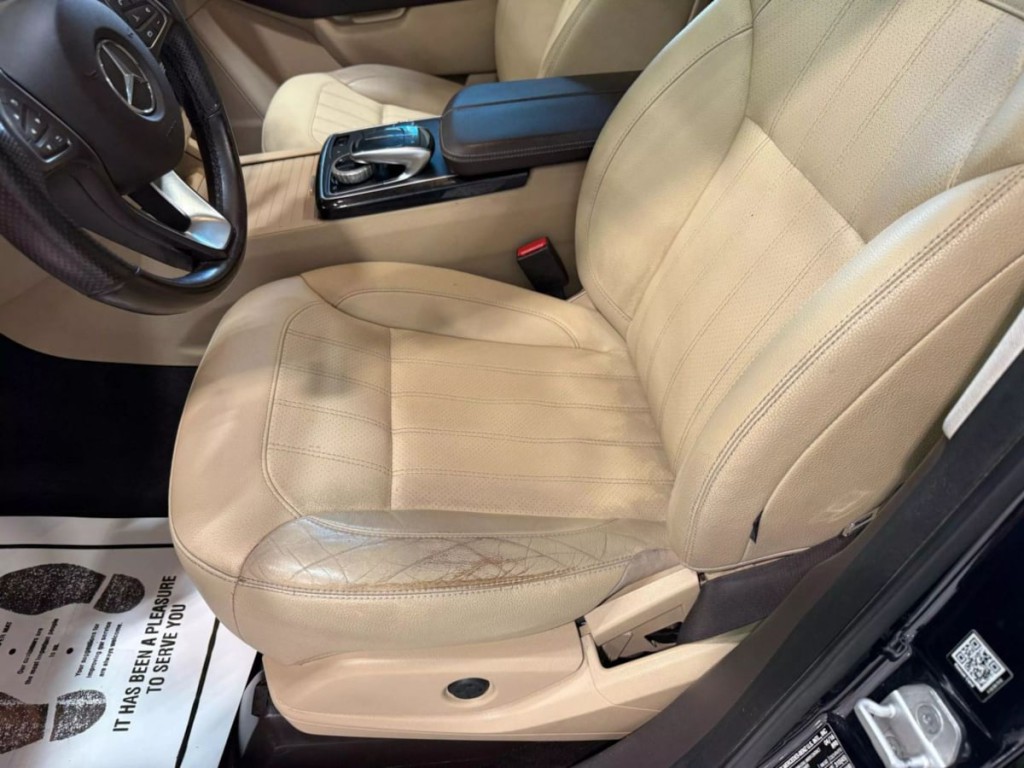 2016 Mercedes-Benz GLE-Class Image 22