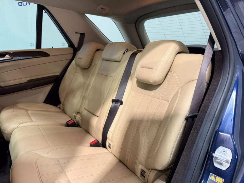 2016 Mercedes-Benz GLE-Class Image 25