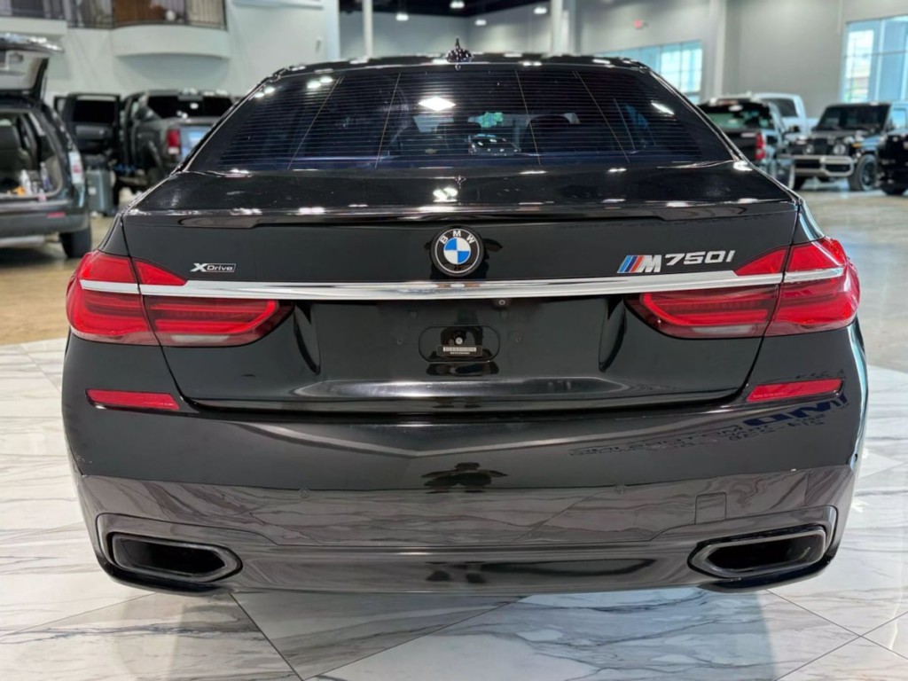 2019 BMW 7 Series Image 7