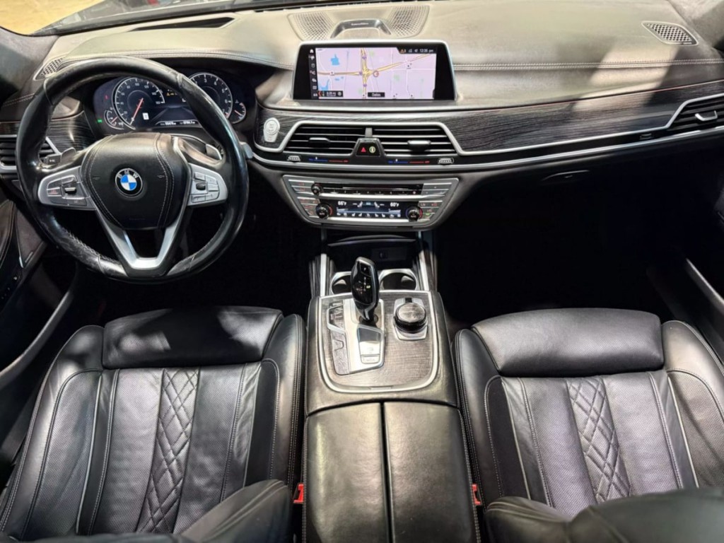 2019 BMW 7 Series Image 13