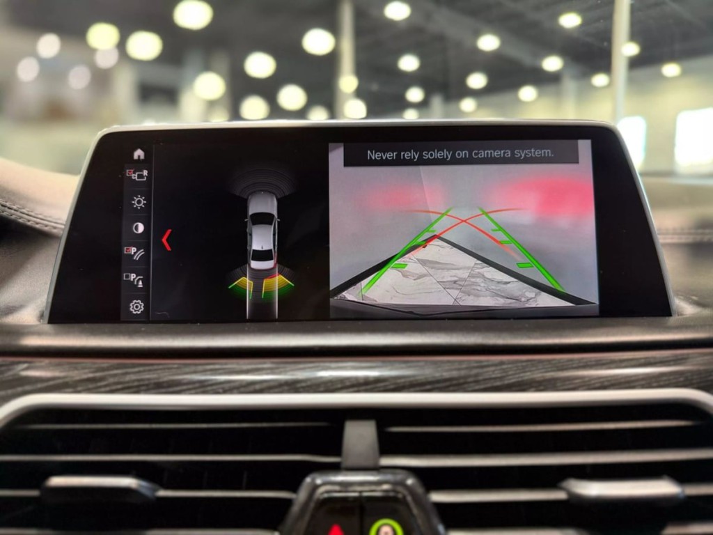 2019 BMW 7 Series Image 21