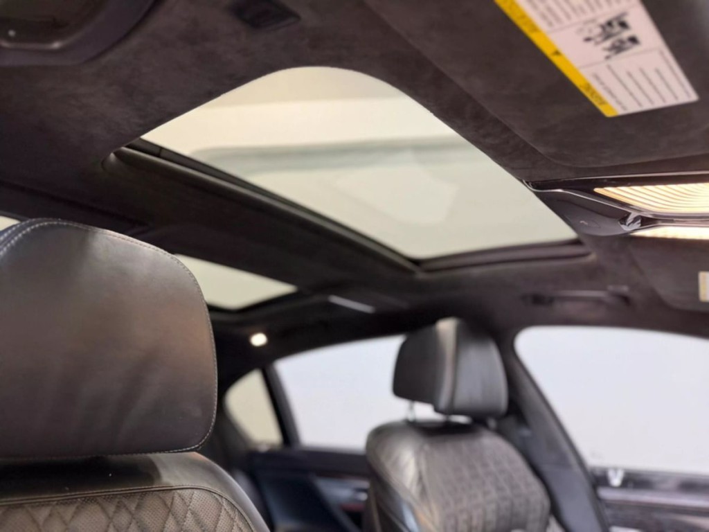 2019 BMW 7 Series Image 29
