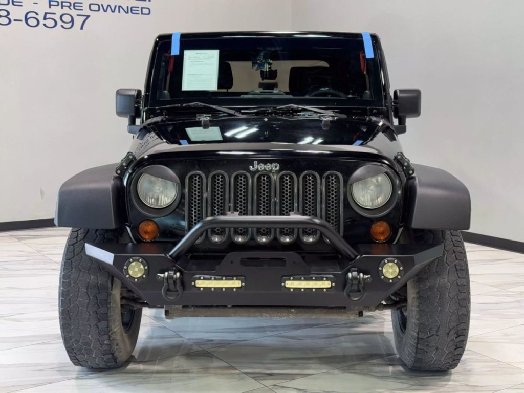 2011 Jeep Wrangler Image 3