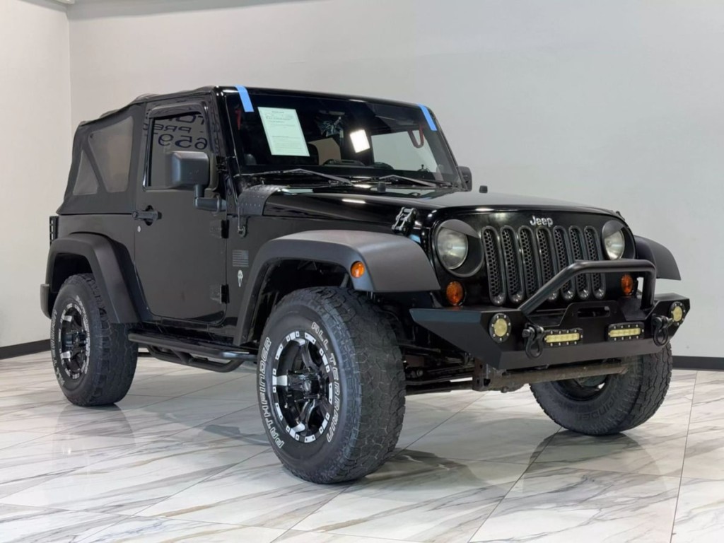 2011 Jeep Wrangler Image 4