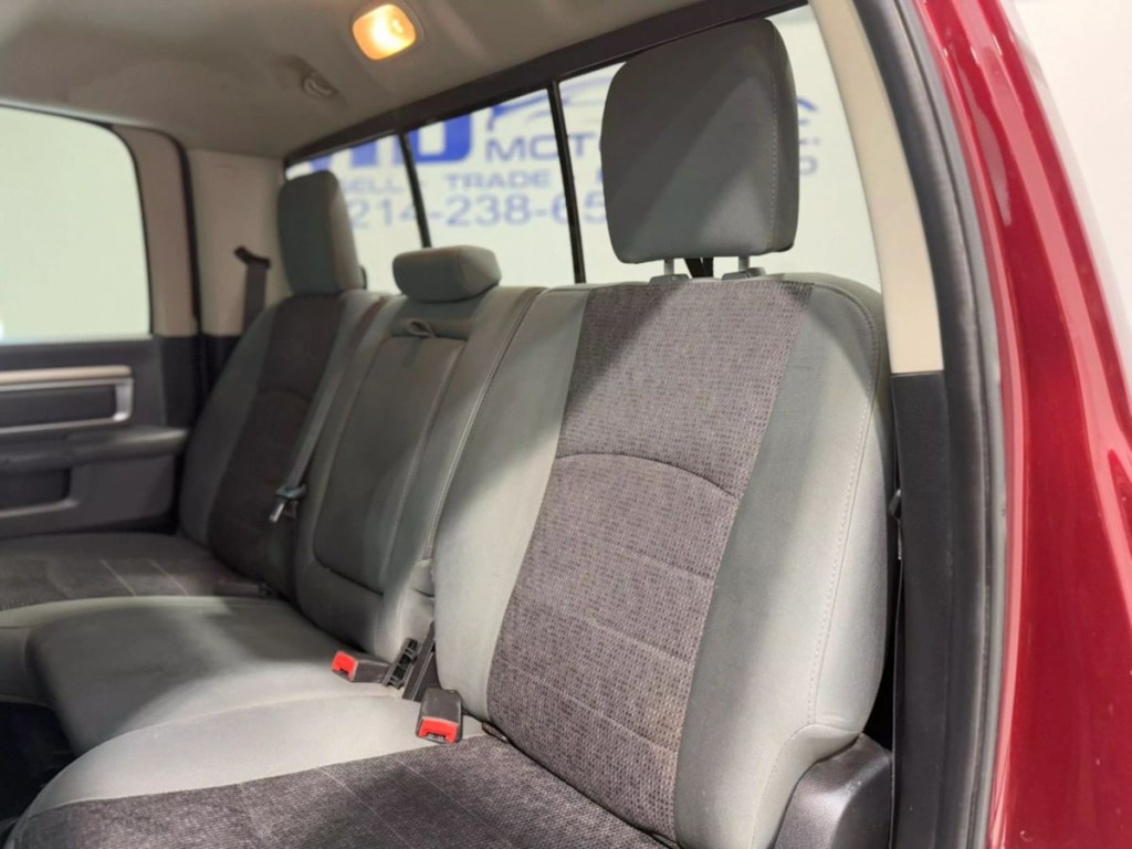 2018 RAM 2500 Image 24