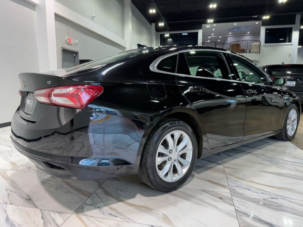 2021 Chevrolet Malibu Image 6