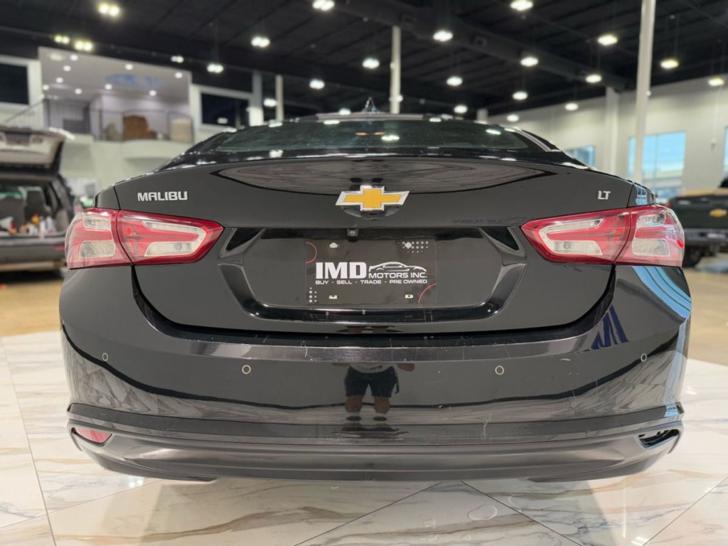 2021 Chevrolet Malibu Image 7