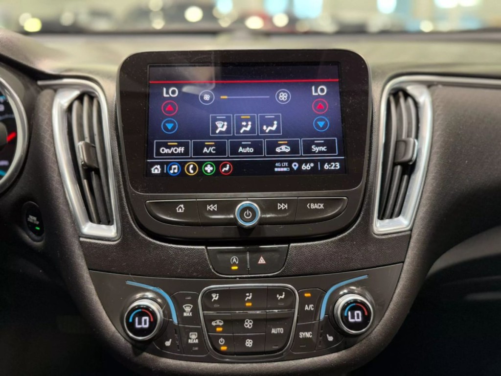 2021 Chevrolet Malibu Image 19