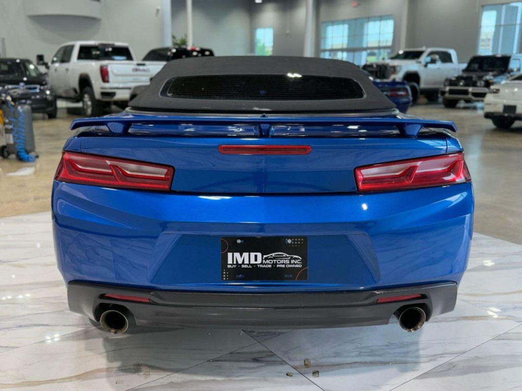 2017 Chevrolet Camaro Image 7