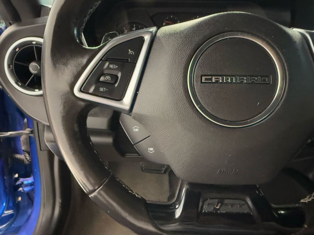 2017 Chevrolet Camaro Image 14