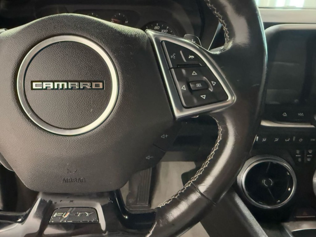 2017 Chevrolet Camaro Image 15