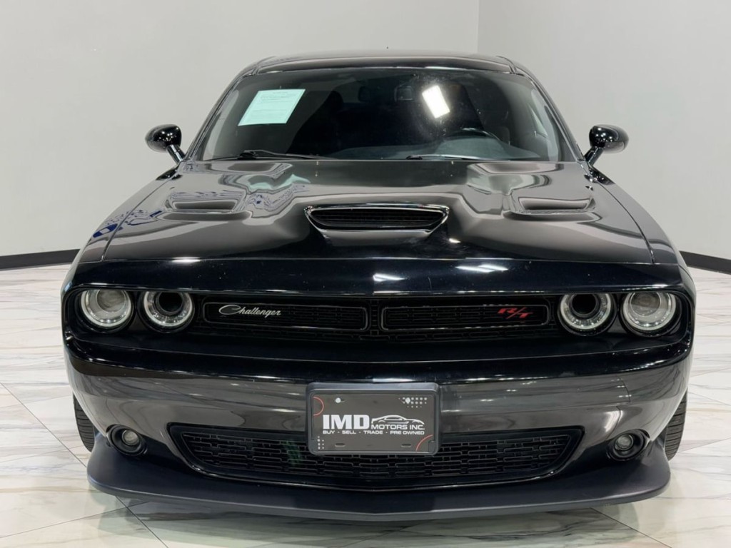 2020 Dodge Challenger Image 3