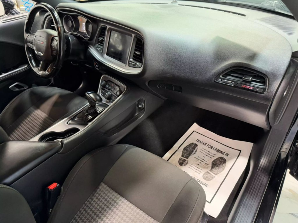 2020 Dodge Challenger Image 29