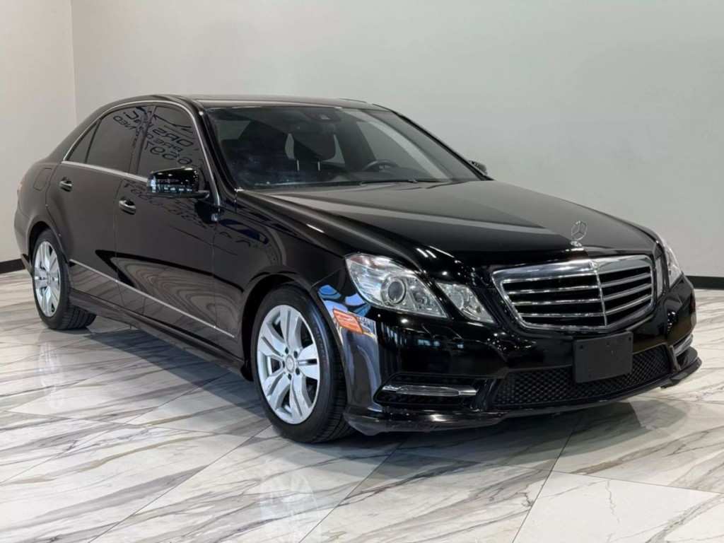 2013 Mercedes-Benz E-Class Image 4