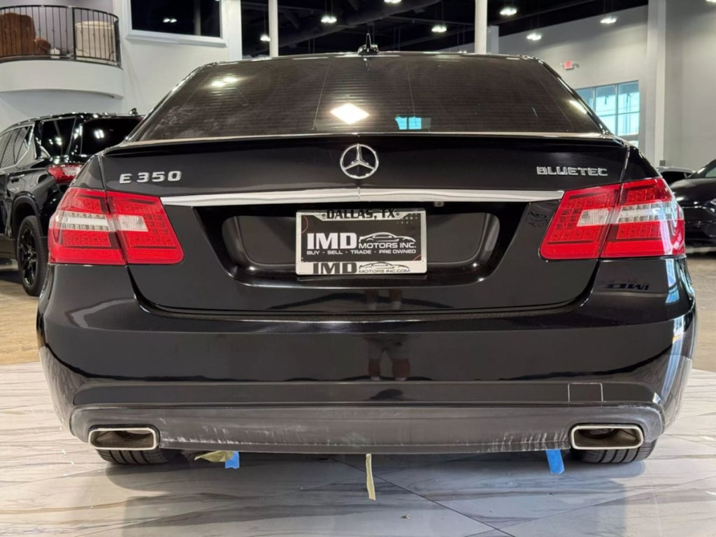 2013 Mercedes-Benz E-Class Image 7