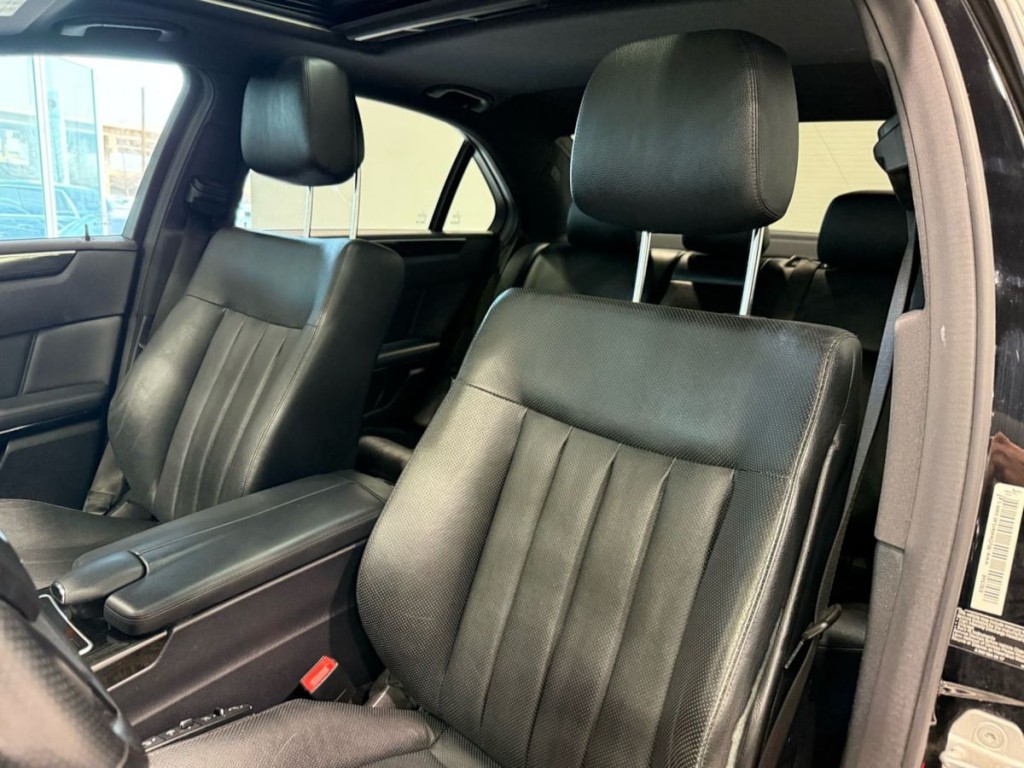 2013 Mercedes-Benz E-Class Image 24