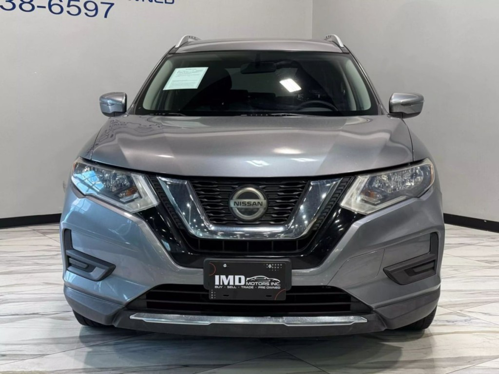 2018 Nissan Rogue Image 3