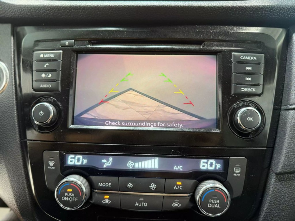 2018 Nissan Rogue Image 21
