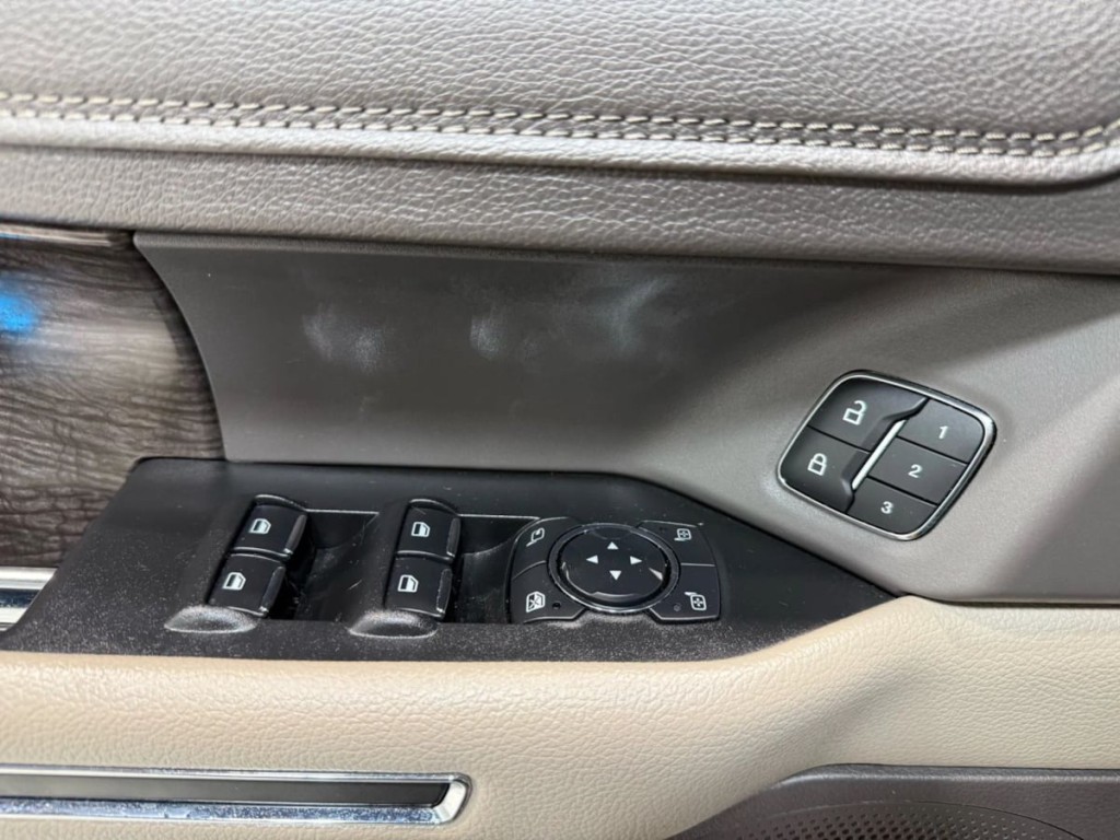 2020 Ford Expedition Image 12