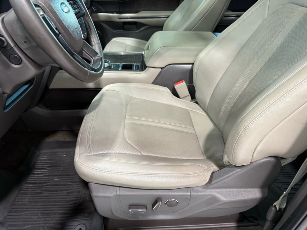 2020 Ford Expedition Image 24