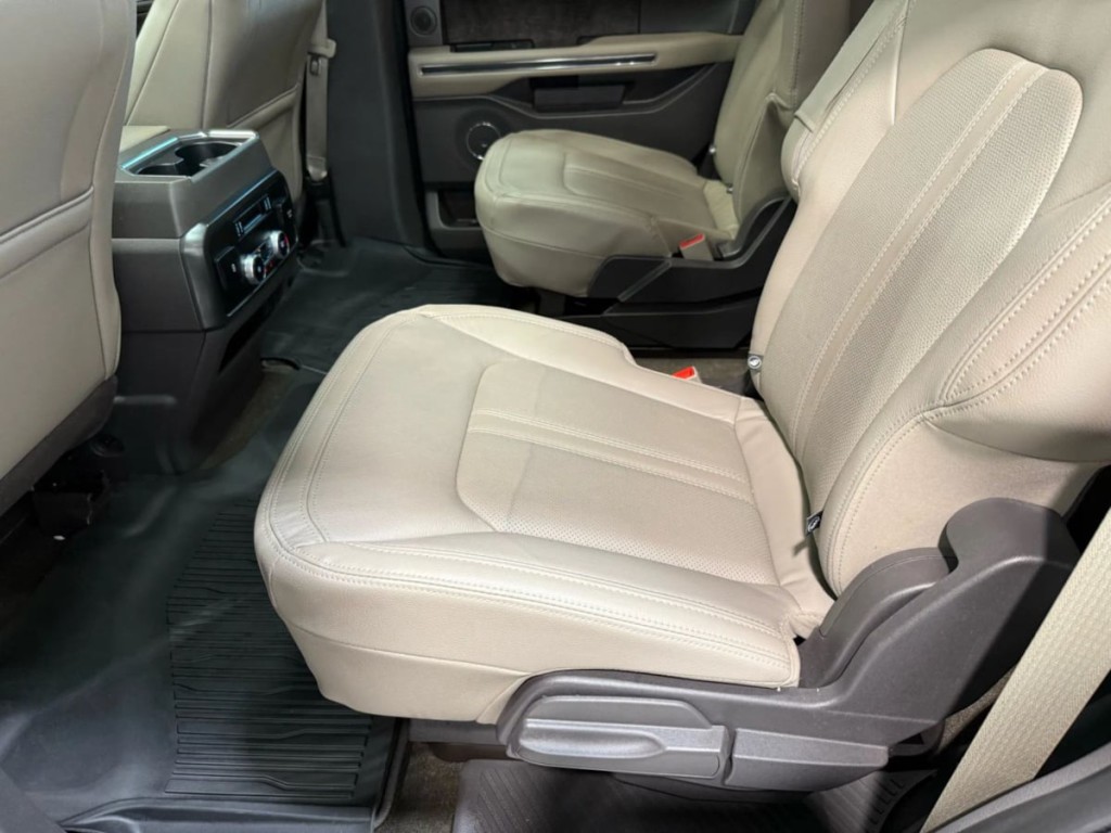 2020 Ford Expedition Image 26