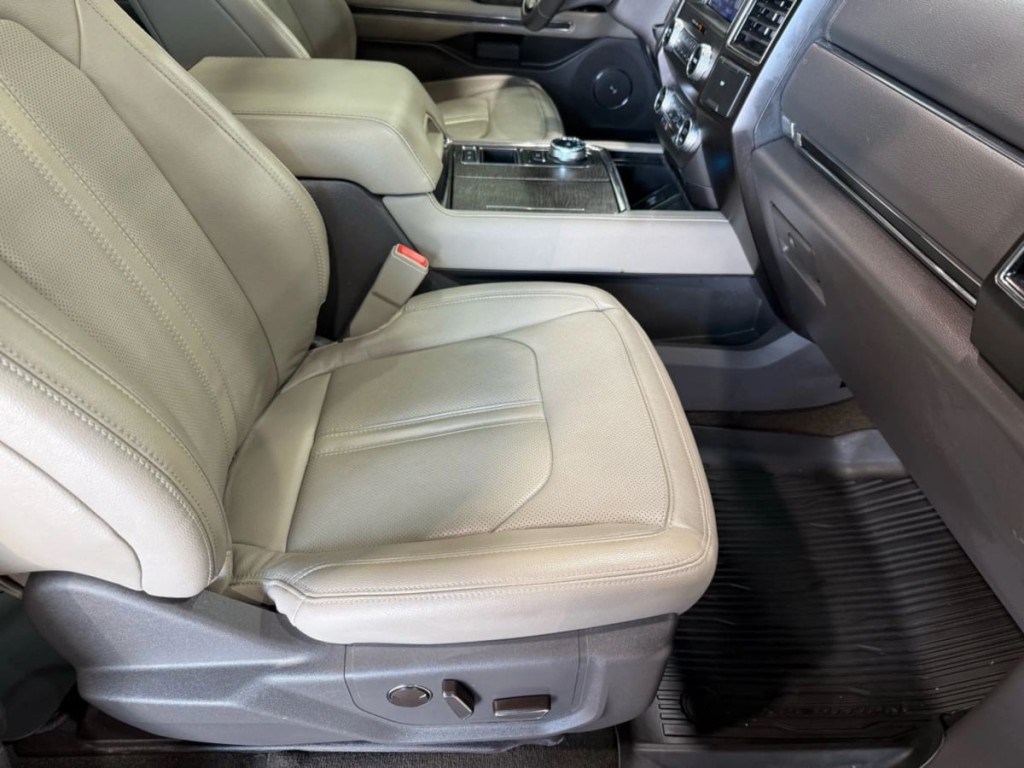 2020 Ford Expedition Image 30