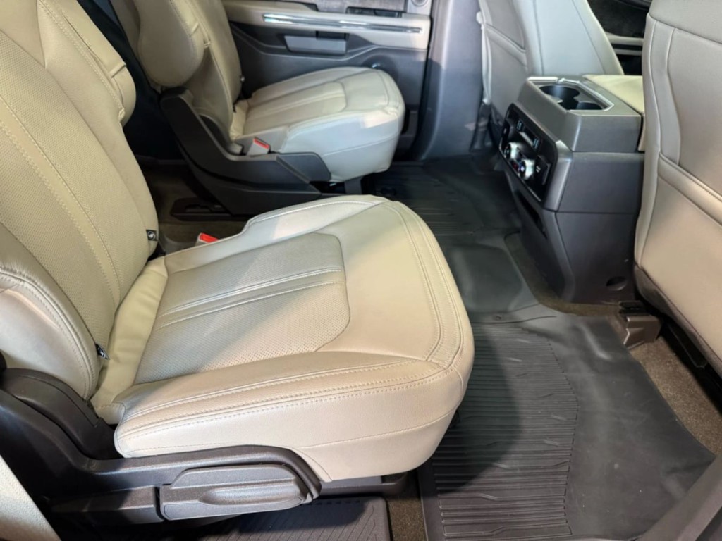 2020 Ford Expedition Image 33