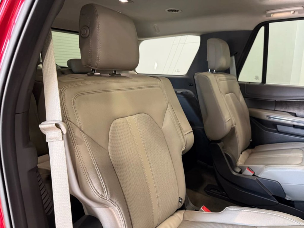 2020 Ford Expedition Image 34