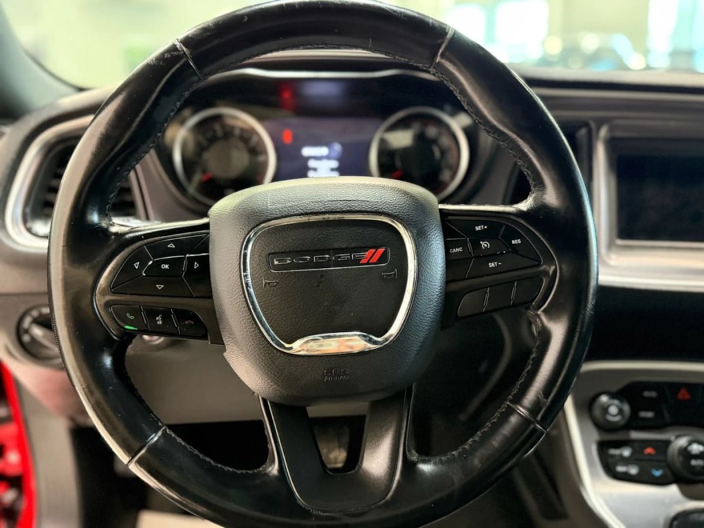 2019 Dodge Challenger Image 14
