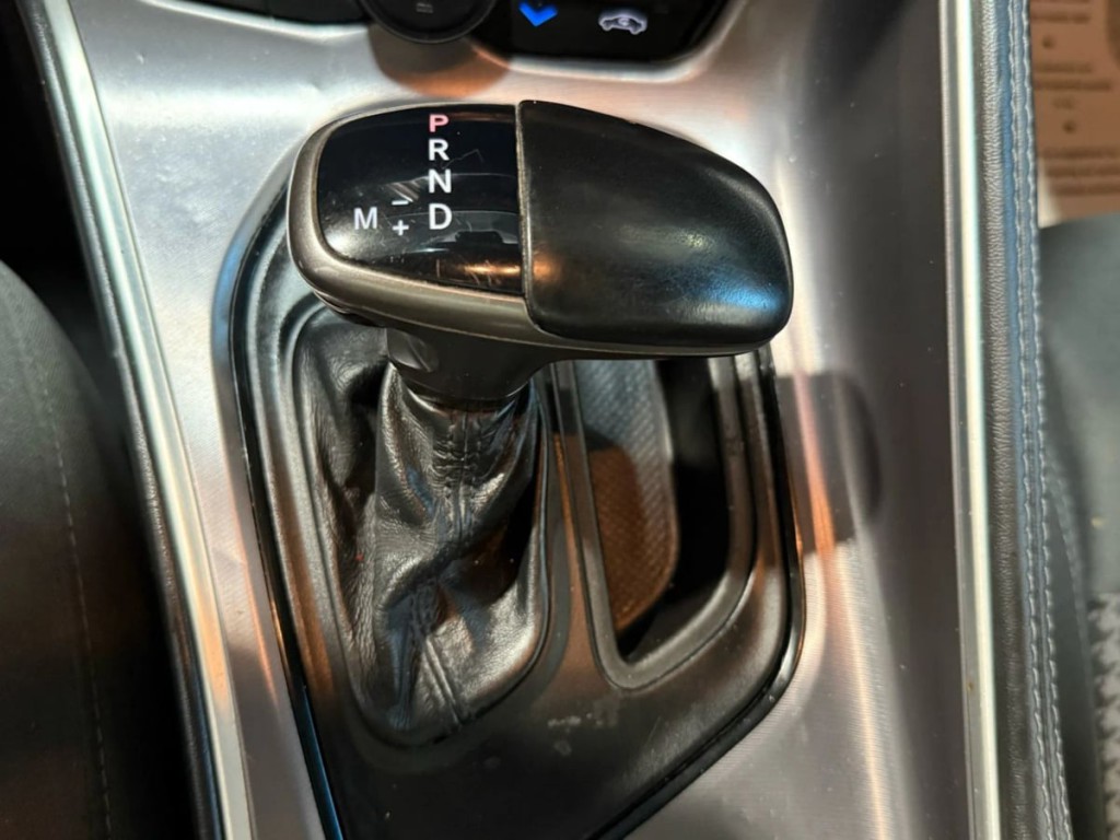 2019 Dodge Challenger Image 19