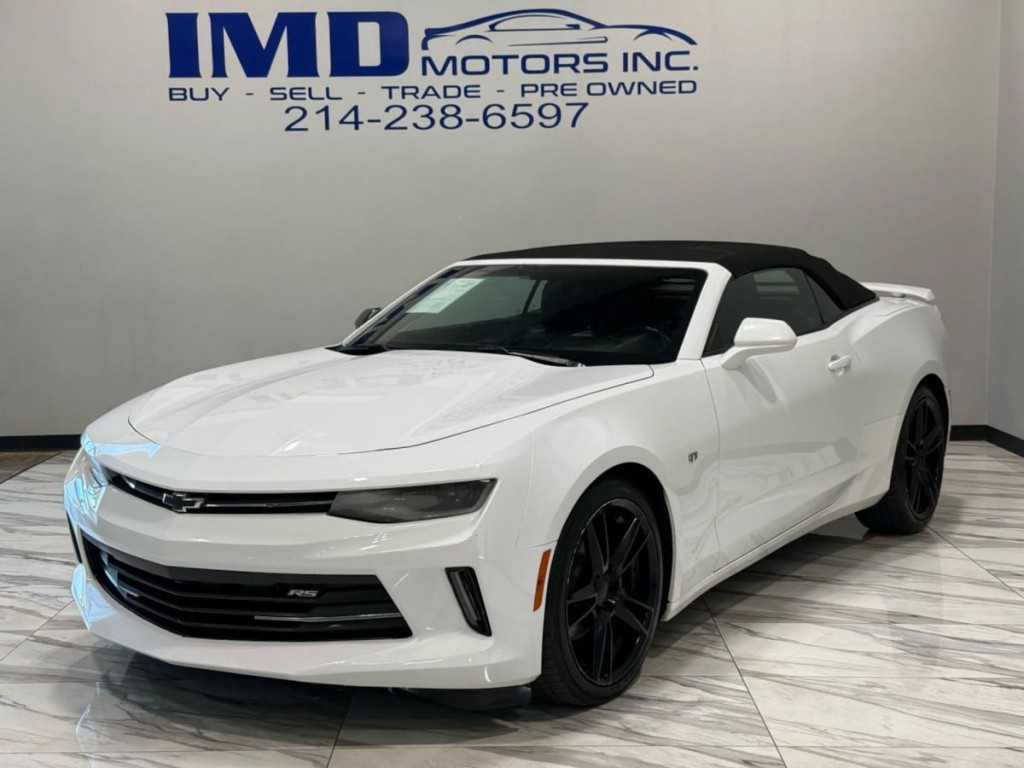 2017 Chevrolet Camaro Image 1
