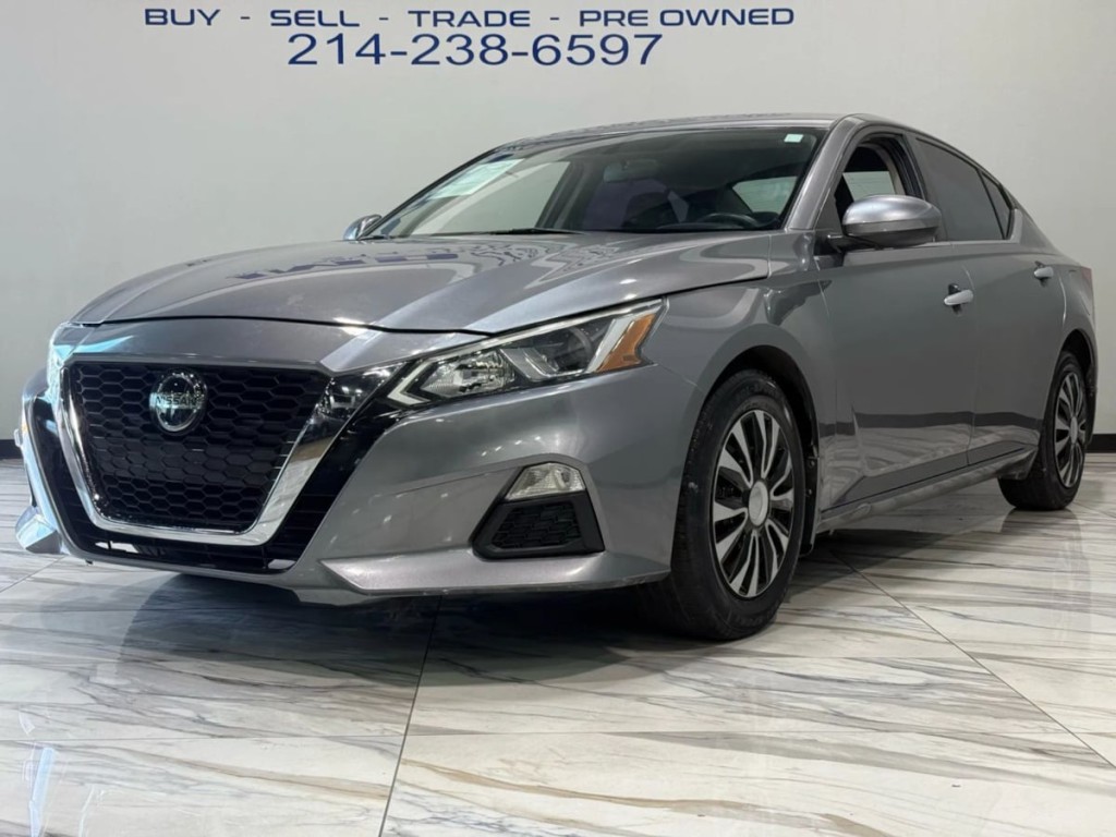 2019 Nissan Altima Image 2