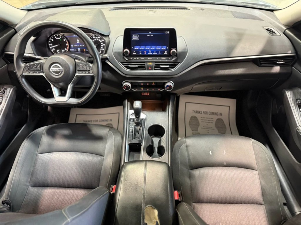 2019 Nissan Altima Image 13