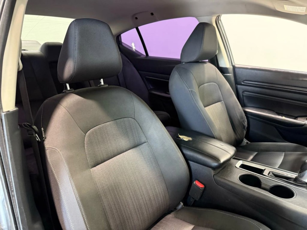 2019 Nissan Altima Image 29