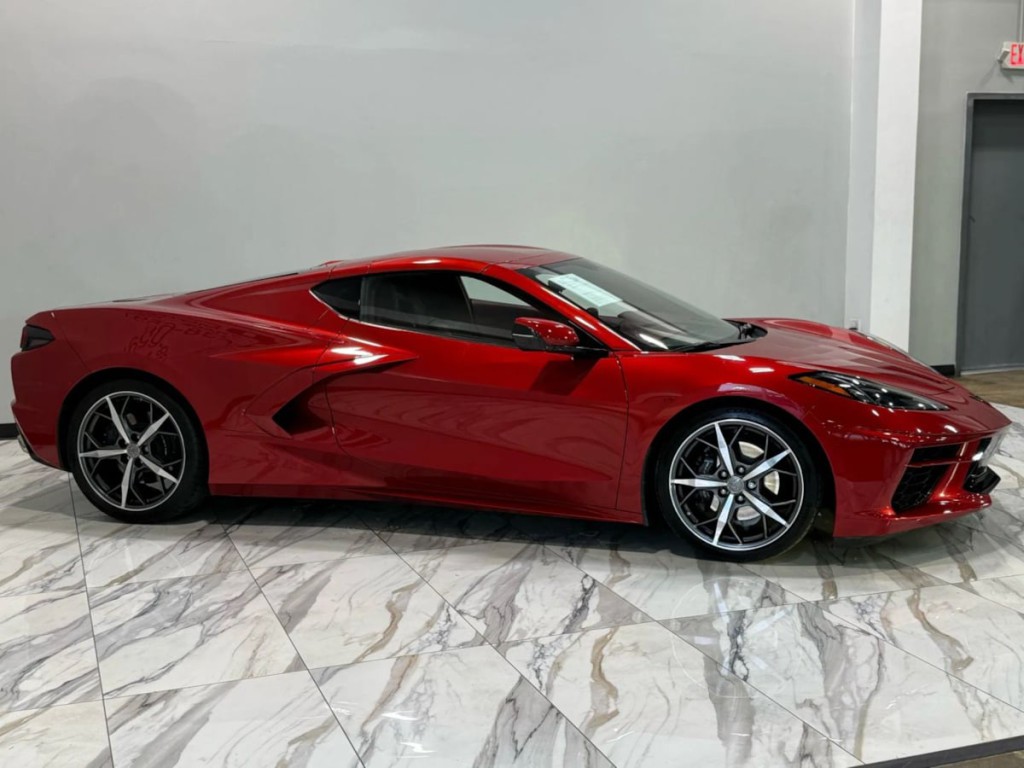 2021 Chevrolet Corvette Image 5