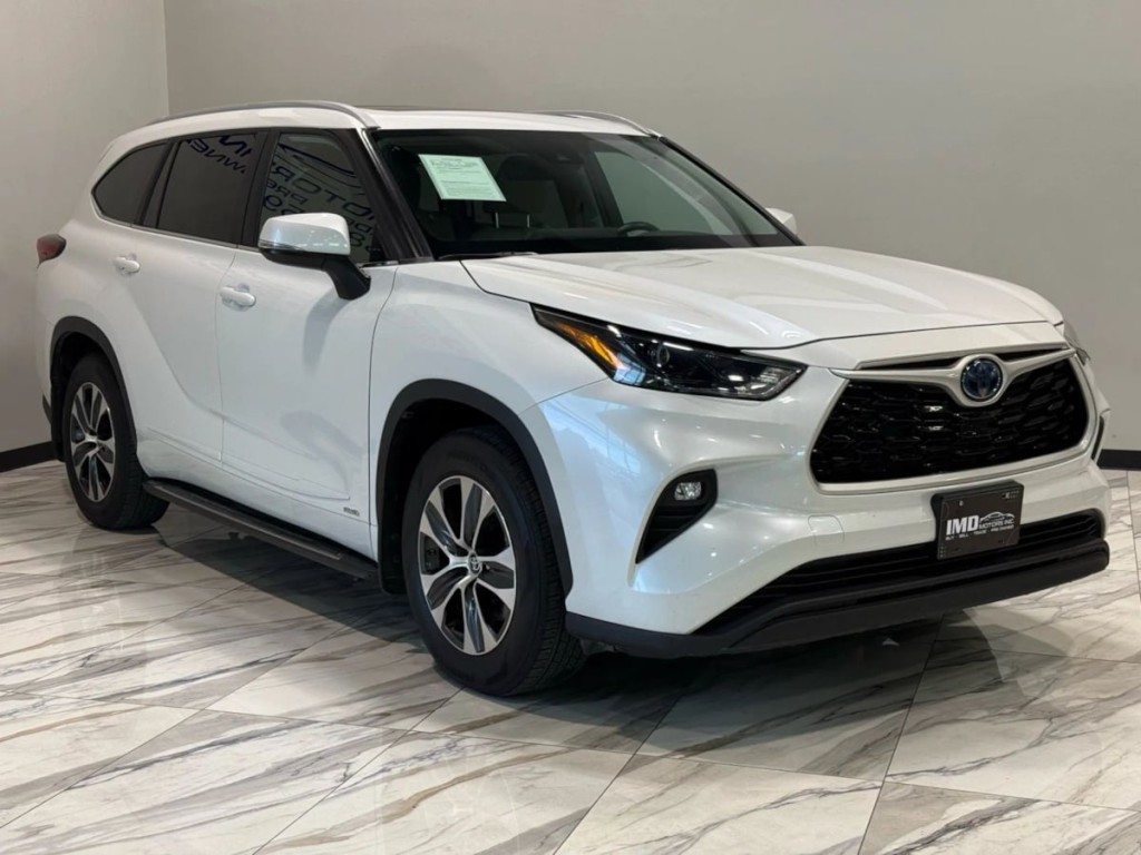 2023 Toyota Highlander Image 4
