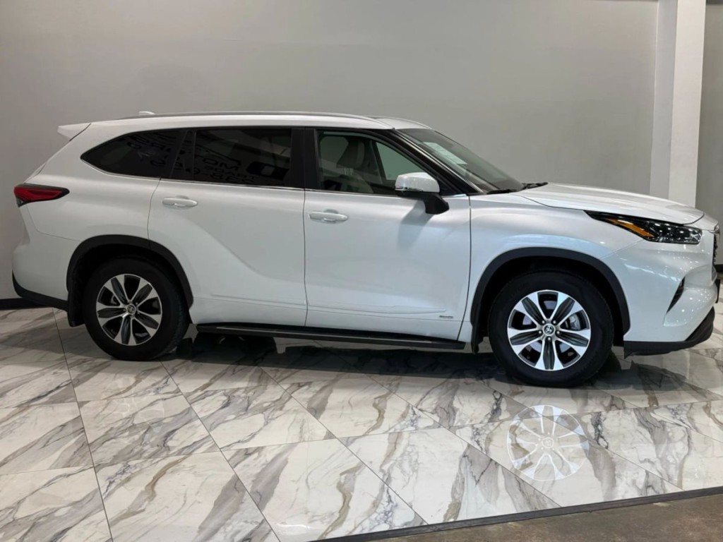 2023 Toyota Highlander Image 5